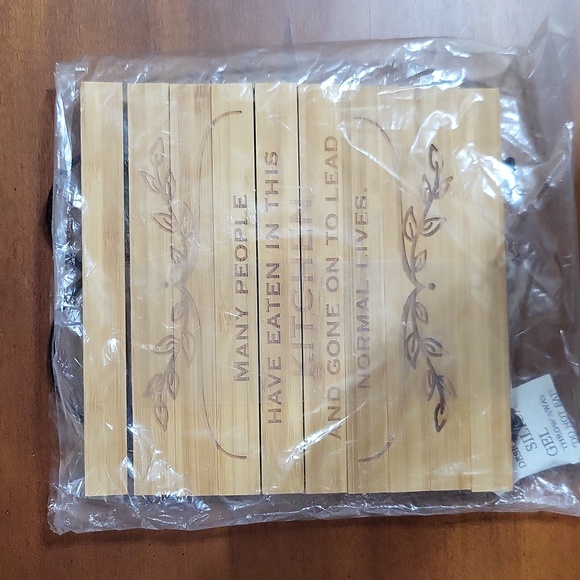 Expandable kitchen trivet - Picture 1 of 2